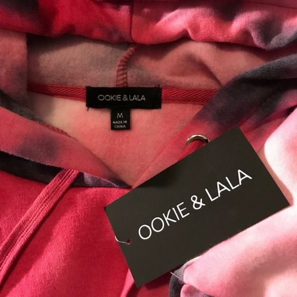 Raspberry Fleece Lined Cotton Blend Cropped Tie Dye Sweatshirt Hoodie - Picture 14 of 15